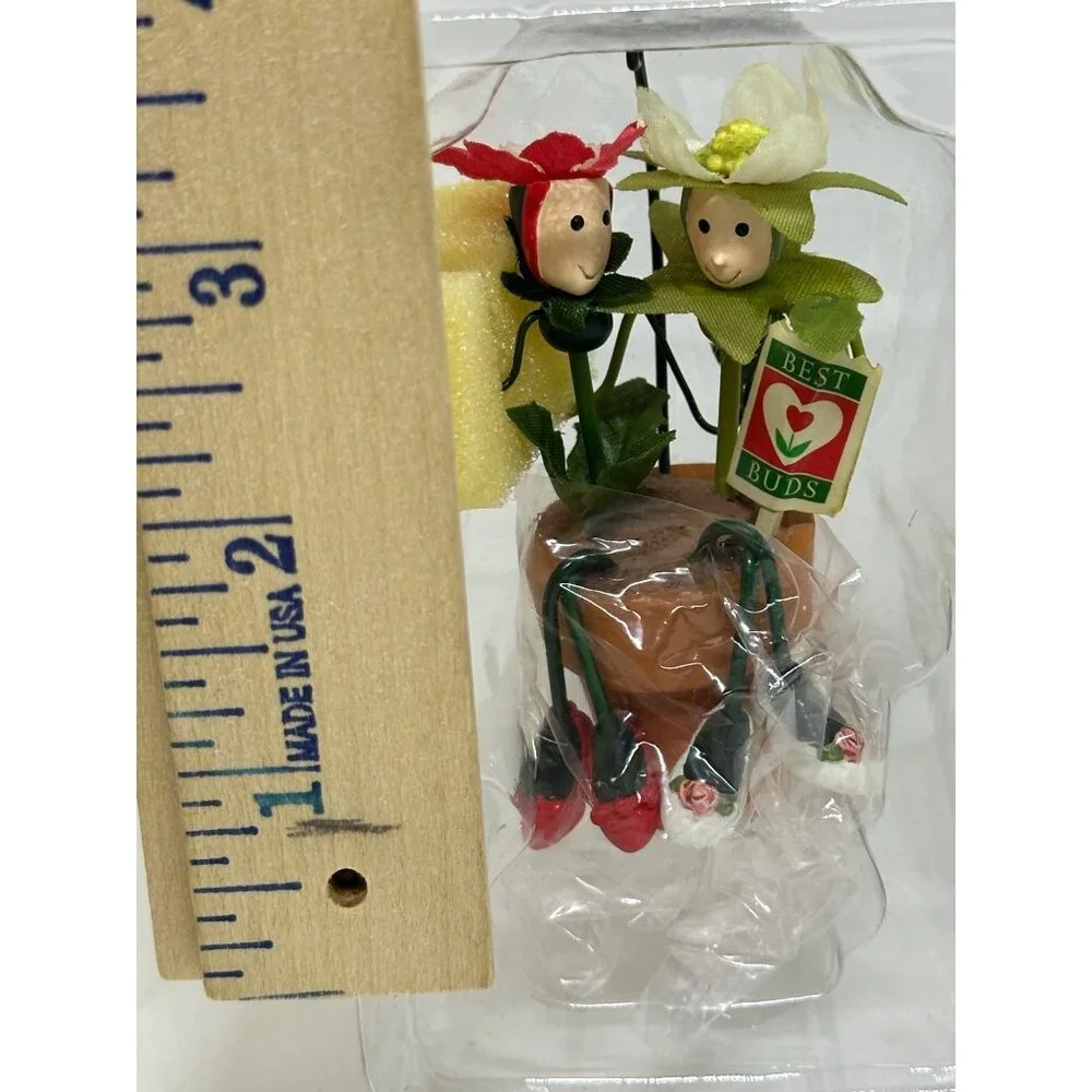 Hallmark 2007 Keepsake Ornament Best Buds Poinsettia Flower Pot Boxed‎ Christmas